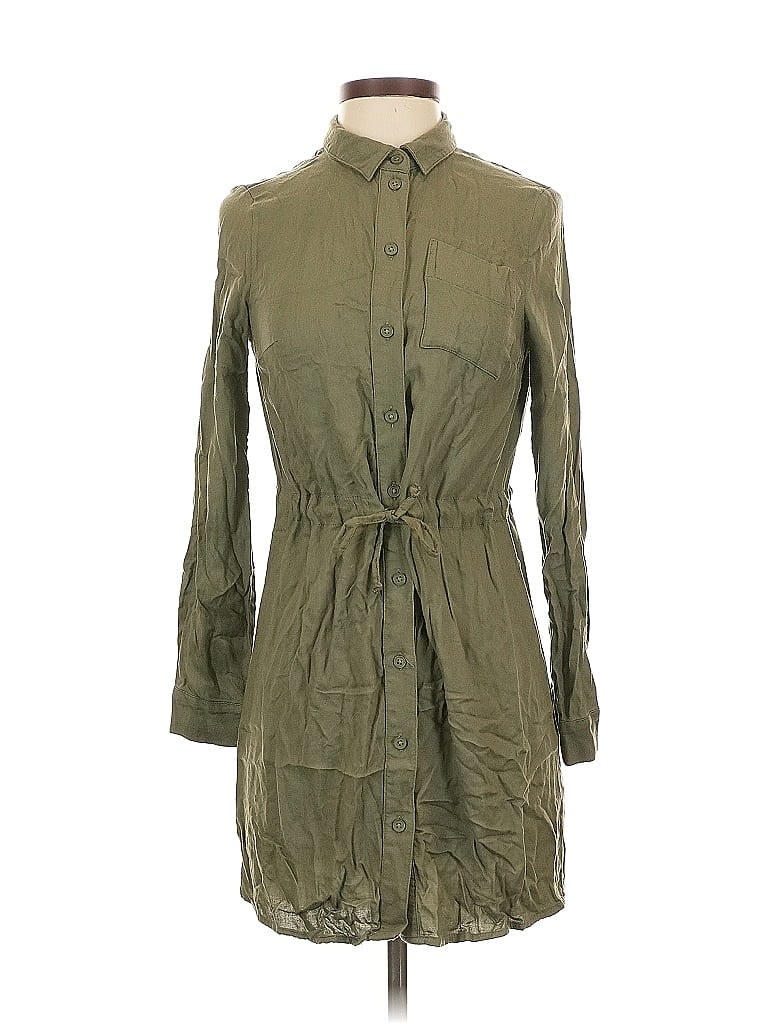 Pre-owned Divided By H&m Casual Dress In Green