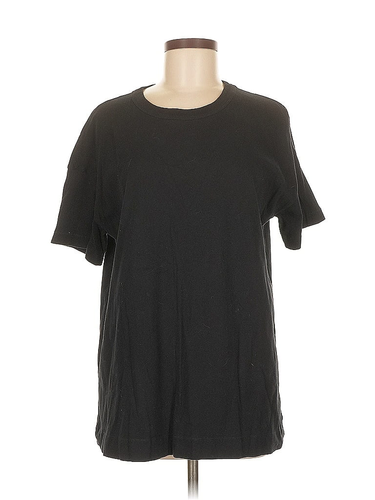 Pre-owned Old Navy Short Sleeve T-shirt In Black