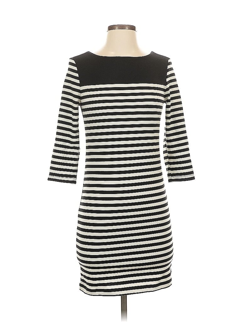 Pre-owned Xxi Casual Dress In Black