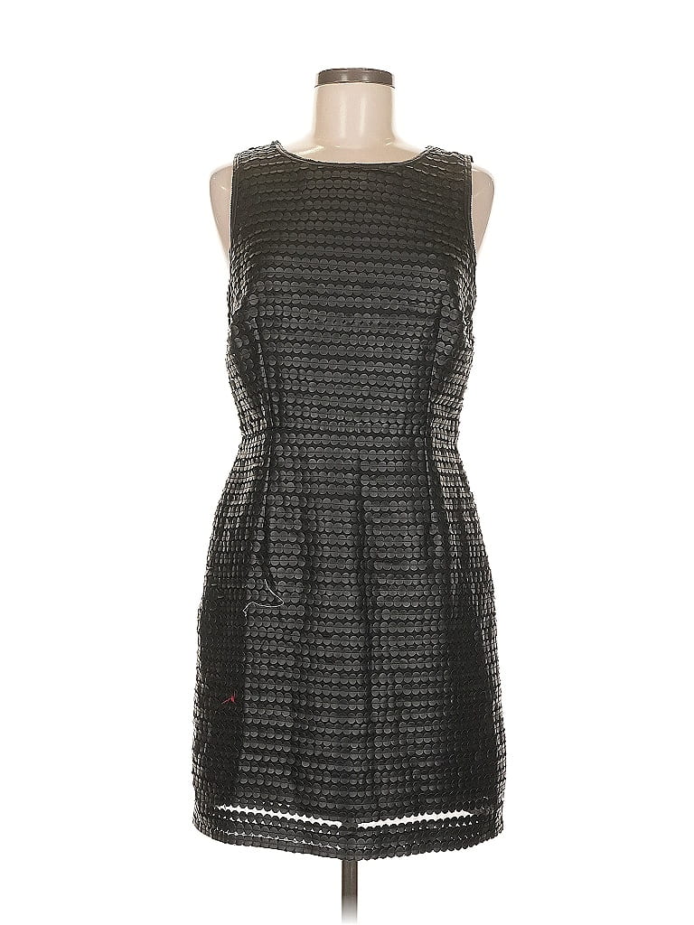 Click to view more detailed imagery on our partner's website Pre-owned Bb Dakota Cocktail Dress In Gray