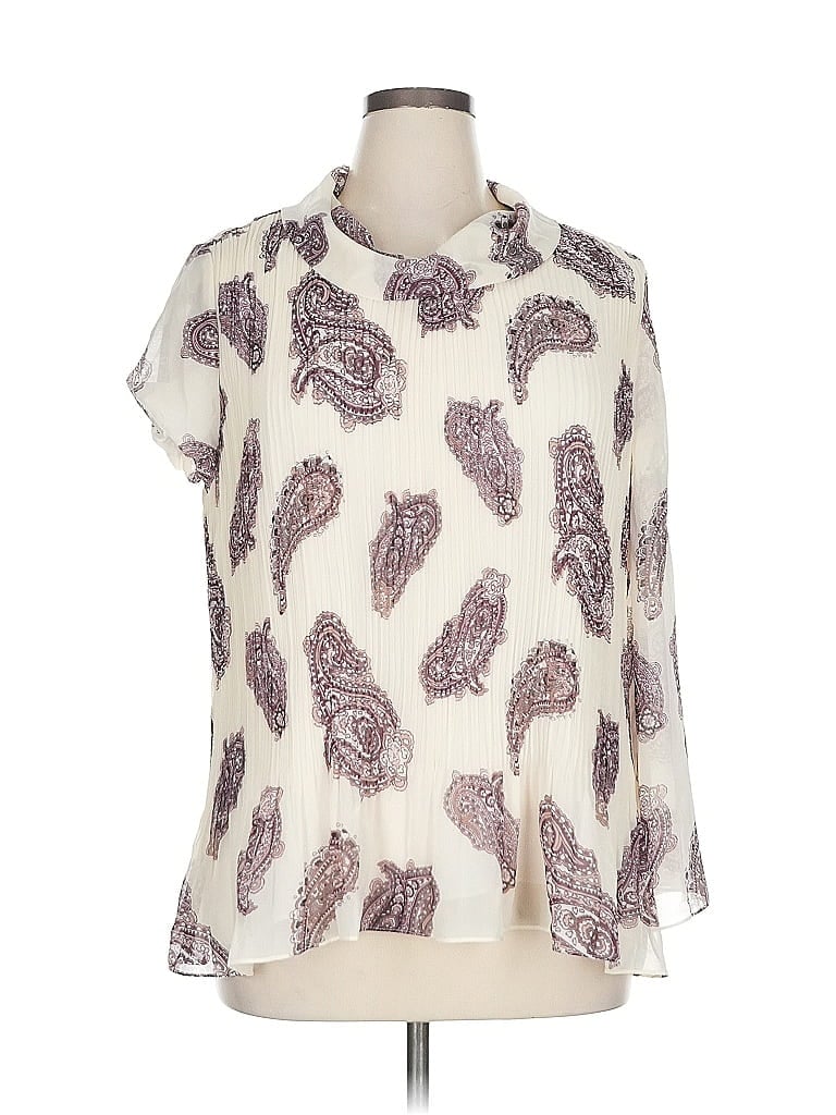 Pre-owned Chico's Short Sleeve Blouse In White