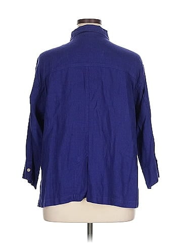 Chico's Design 3/4 Sleeve Button-Down Shirt (view 2)