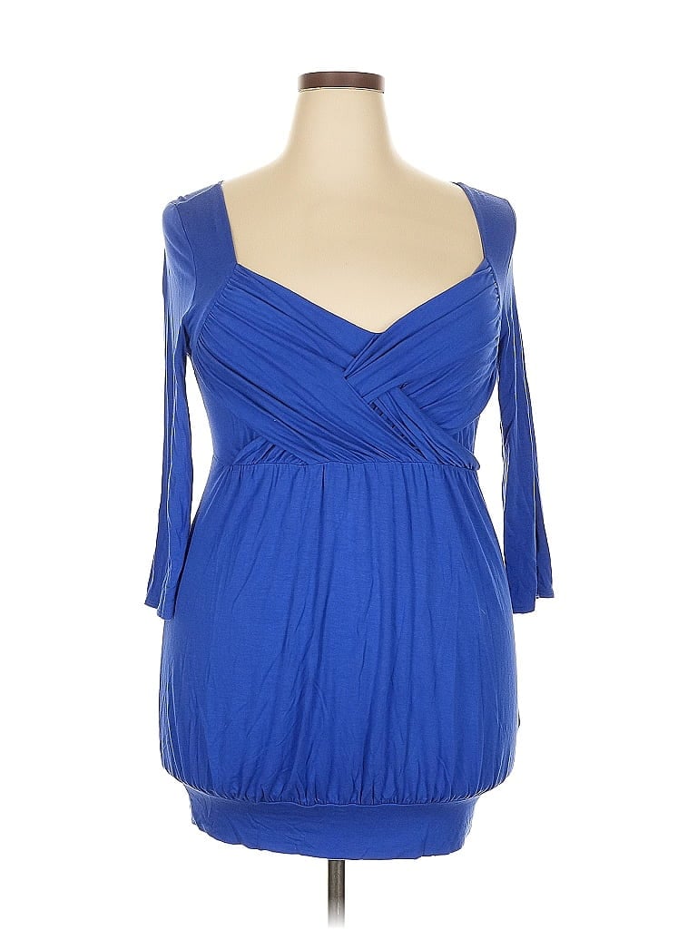 Pre-owned Mai Tai Kimono In Blue