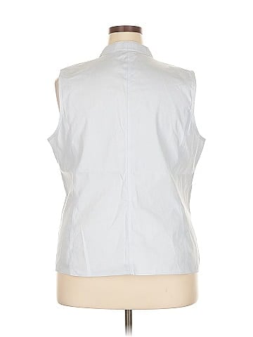 Jones New York Collection Sleeveless Button-Down Shirt (view 2)