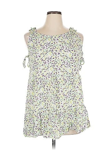 Xhilaration Casual Dress (view 1)