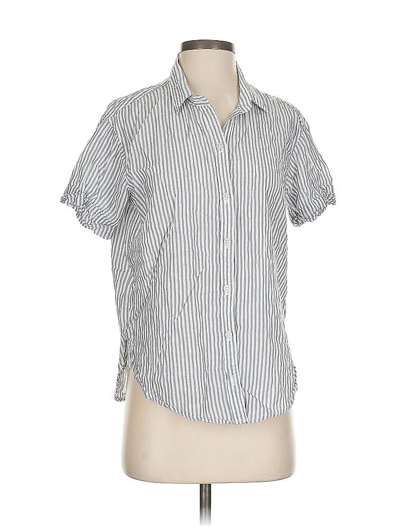 Click to view more detailed imagery on our partner's website Pre-owned Abercrombie & Fitch Short Sleeve Button Down Shirt In Silver