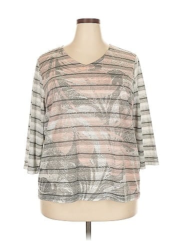 Zenergy by Chico's 3/4 Sleeve T-Shirt (view 1)