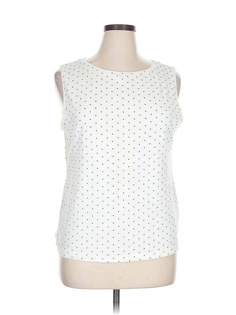 Click to view more detailed imagery on our partner's website Pre-owned Karen Scott Sleeveless Top White Square Neckline Tops