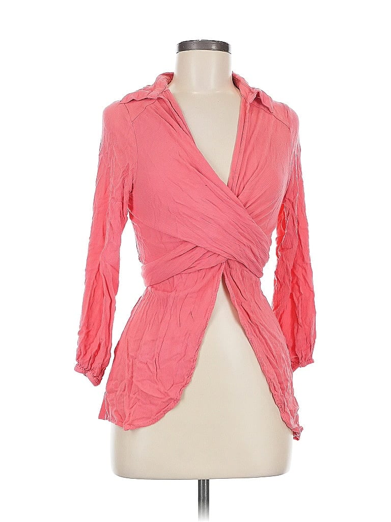 Click to view more detailed imagery on our partner's website Pre-owned Aemi + Co 3/4 Sleeve Blouse In Pink