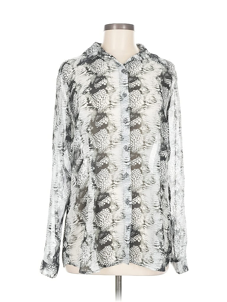 Click to view more detailed imagery on our partner's website Pre-owned Cabi Long Sleeve Blouse In Silver