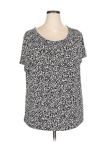 Liz Claiborne Career Short Sleeve Top (view 1)