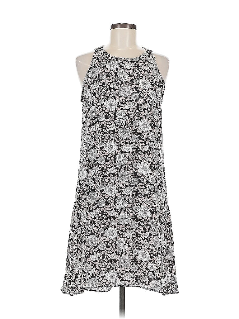 Pre-owned Belle Vere Casual Dress In Gray