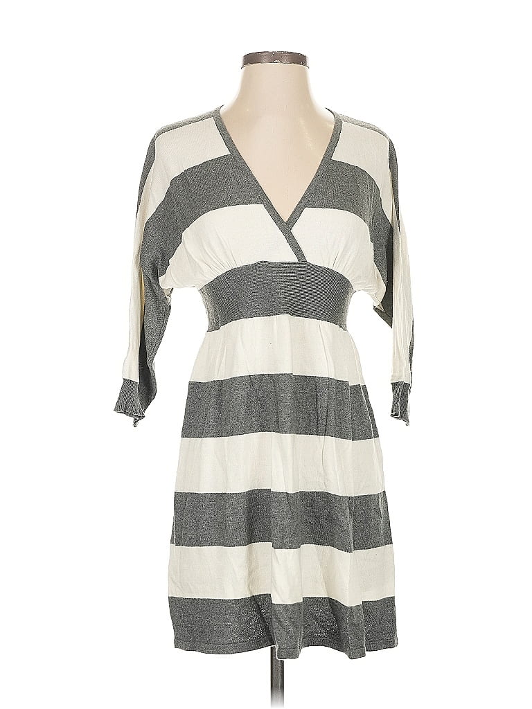 Pre-owned Express Casual Dress In Gray