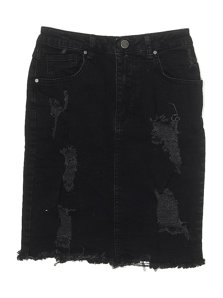 Pre-owned Prettylittlething Denim Skirt In Black