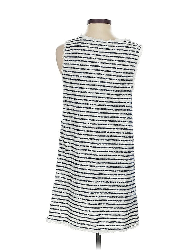 Click to view more detailed imagery on our partner's website Pre-owned Green Envelope Casual Dress In Gray