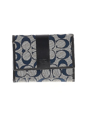 Coach Wallet (view 1)