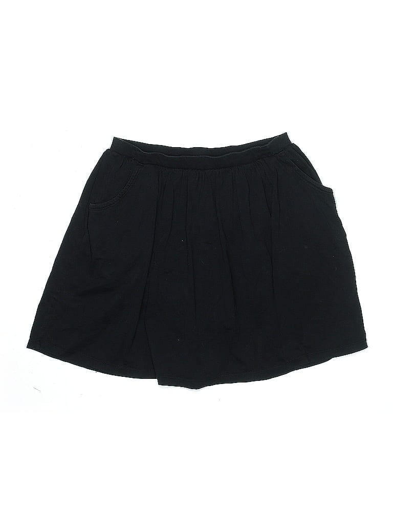 Click to view more detailed imagery on our partner's website Pre-owned Lands' End Skort In Black