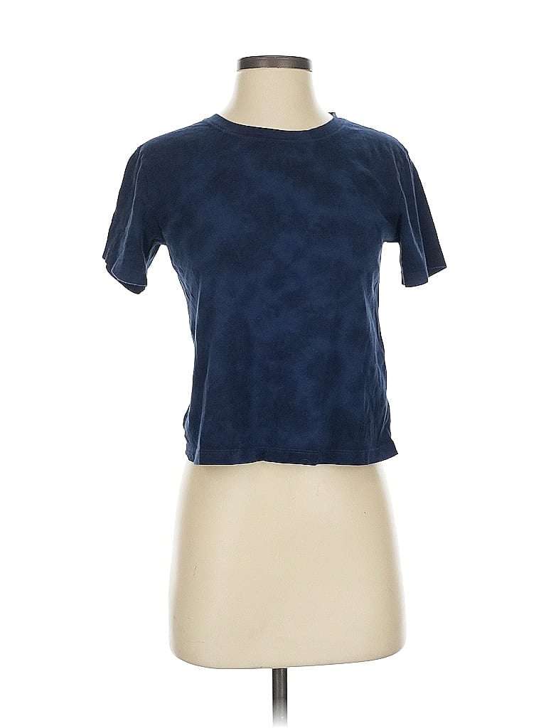 Click to view more detailed imagery on our partner's website Pre-owned Athleta Short Sleeve T-shirt In Blue