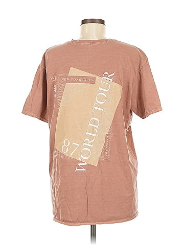 PrettyLittleThing Short Sleeve T-Shirt (view 2)