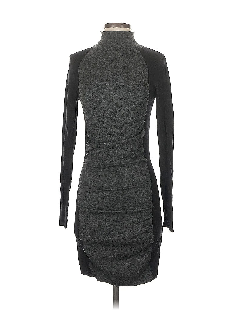 Click to view more detailed imagery on our partner's website Pre-owned Express Casual Dress In Black