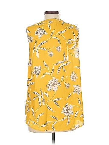 14th & Union Sleeveless Blouse (view 2)