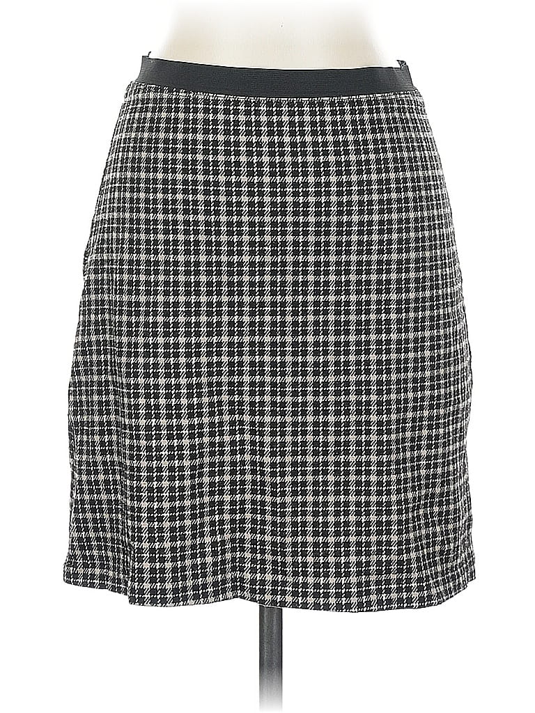 Pre-owned Divided By H&m Casual Skirt In Gray
