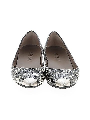 Anyi Lu Flats (view 2)
