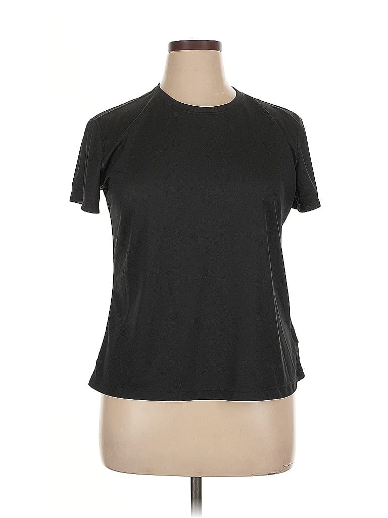 Pre-owned Brooks Active T-shirt In Black