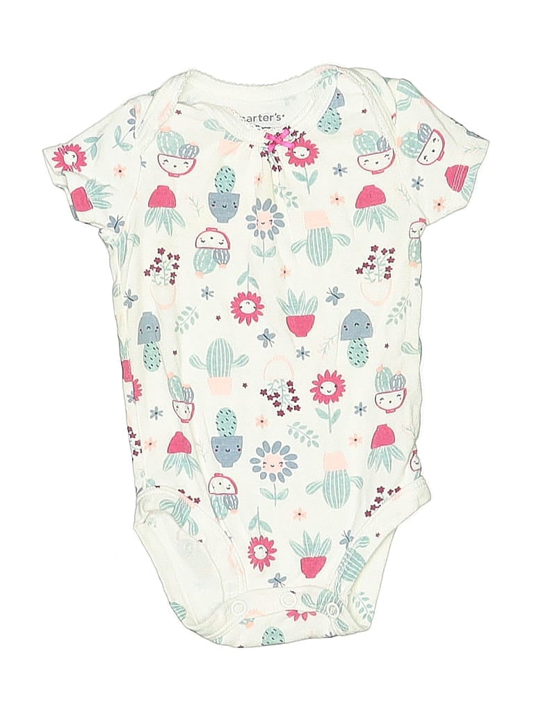 Click to view more detailed imagery on our partner's website Pre-owned Carter's Babies' Short Sleeve Onesie In White