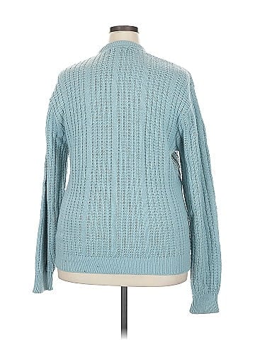 Bill Blass Pullover Sweater (view 2)