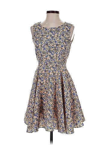 PinkyOtto Casual Dress (view 1)