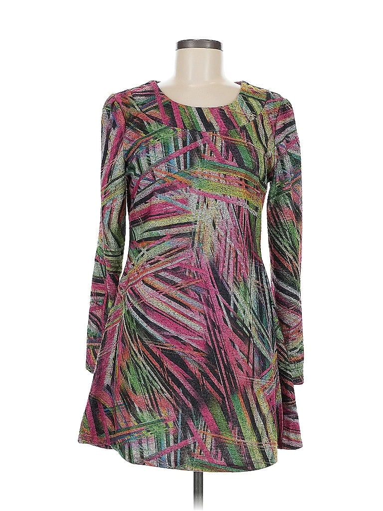 Click to view more detailed imagery on our partner's website Pre-owned Papillon Casual Dress In Pink