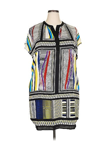 Diane von Furstenberg Casual Dress (view 1)