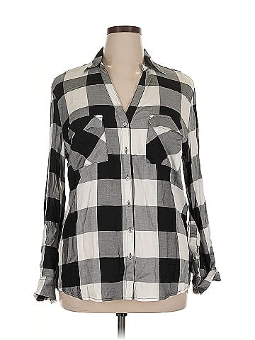 Soho JEANS NEW YORK & COMPANY Long Sleeve Button-Down Shirt (view 1)
