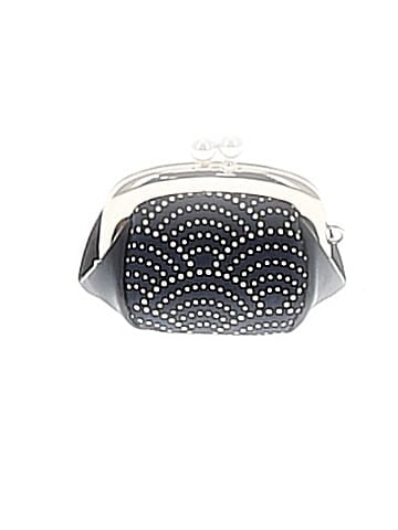 Unbranded Coin Purse (view 2)