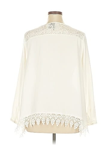 New Directions 3/4 Sleeve Blouse (view 2)