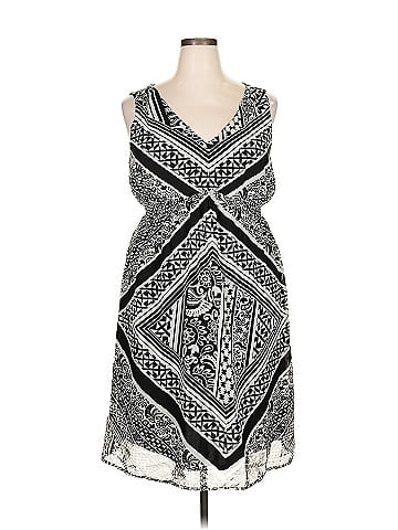 Mossimo Casual Dress (view 1)