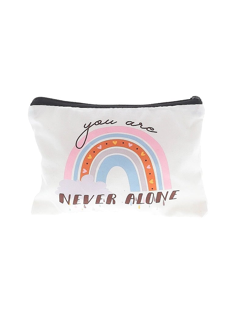 Click to view more detailed imagery on our partner's website Pre-owned Unbranded Makeup Bag In White