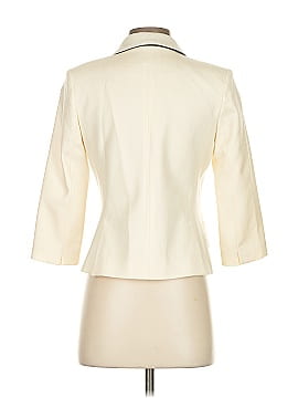 Laveer Women's Clothing On Sale Up To 90% Off Retail | ThredUp