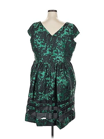 Taylor Cocktail Dress (view 2)