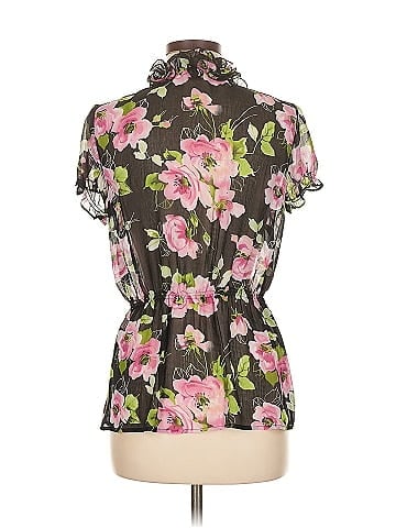 Sunny Leigh Short Sleeve Blouse (view 2)