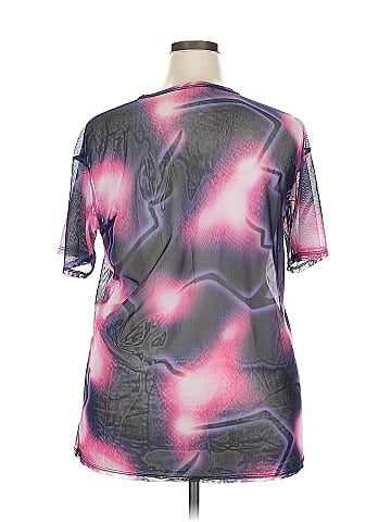 Fashion Nova Active T-Shirt (view 2)