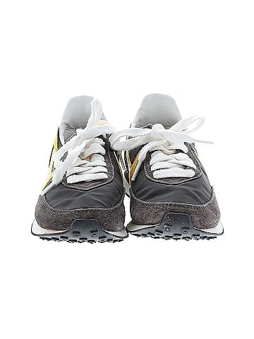Nike Sneakers (view 2)