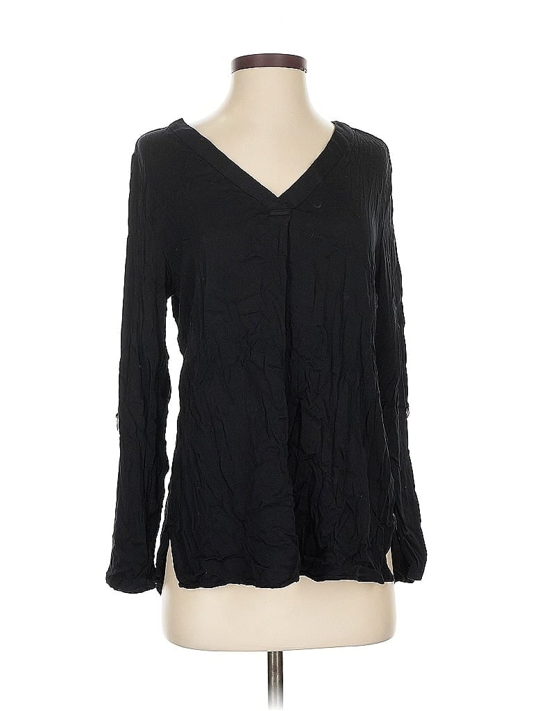 Click to view more detailed imagery on our partner's website Pre-owned Soma Long Sleeve Blouse In Black