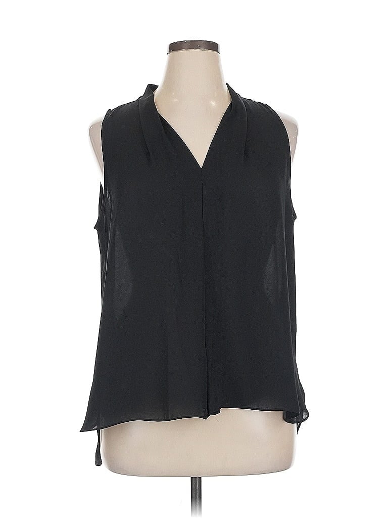 Pre-owned Vince Camuto Sleeveless Blouse In Black