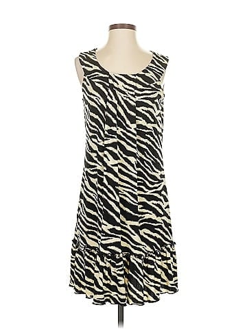 Lucy & Laurel Casual Dress (view 1)