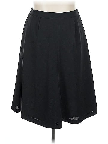 Sag Harbor Casual Skirt (view 1)