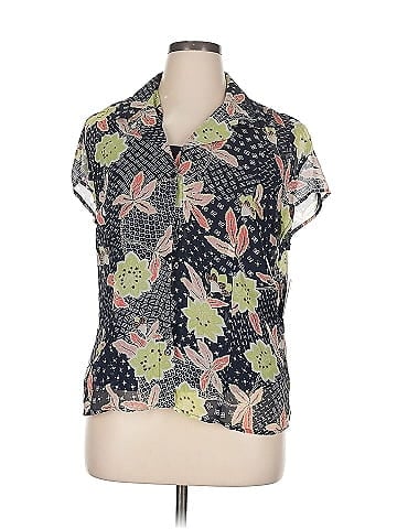 Sag Harbor Short Sleeve Blouse (view 1)