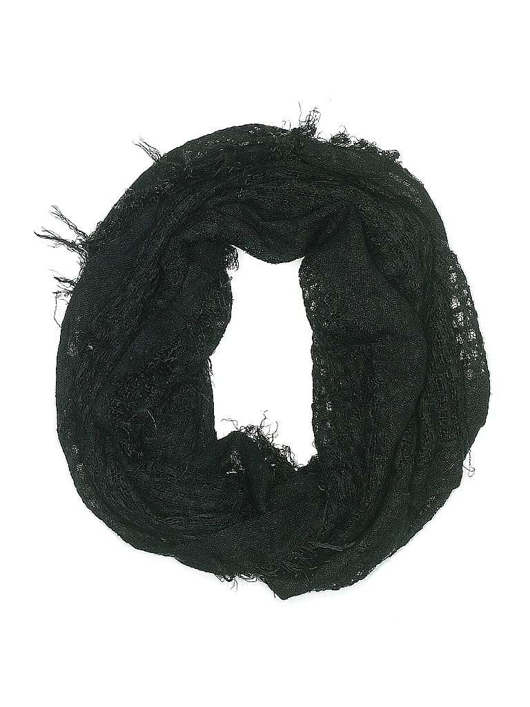 Pre-owned Target Scarf In Black
