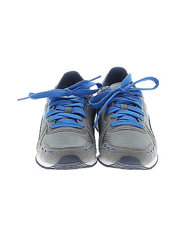 Puma Sneakers (view 2)